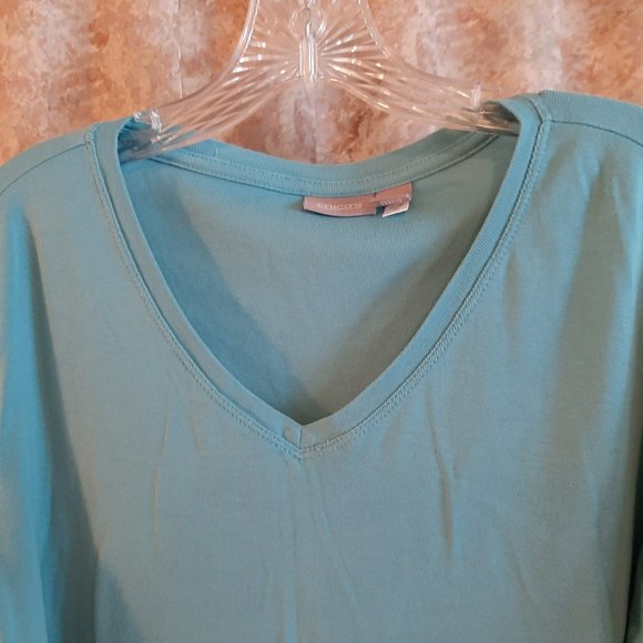 Lt teal v neck 3/4 sleeve top Chico's size 3 - Picture 2 of 5